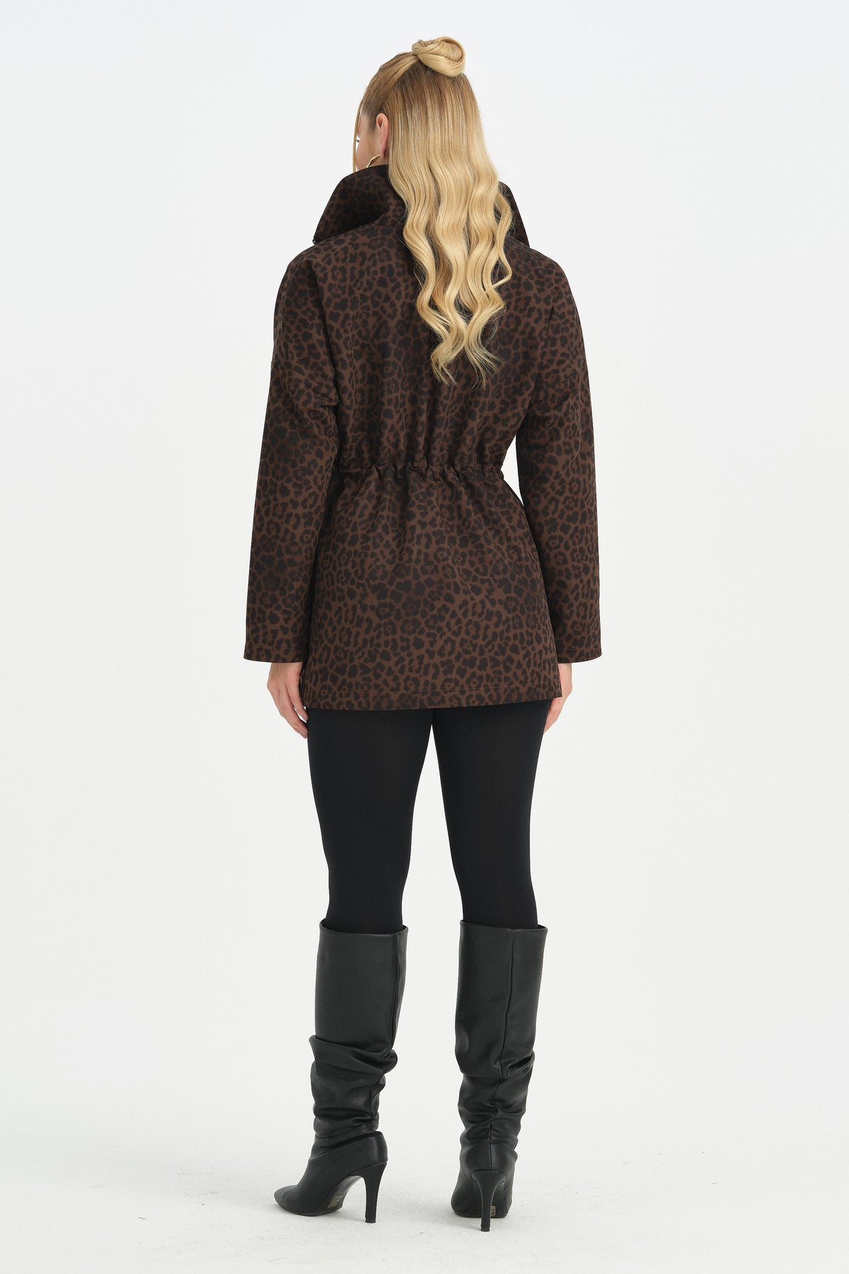 LEOPAR DESENLİ TASARIM TRENÇ